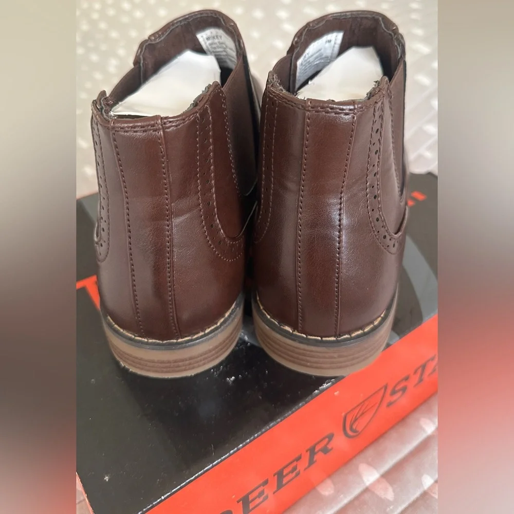 NIB Men's Mikey Dress Comfort Chelsea Boot - Picture 5 of 9